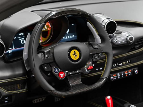 Ferrari F8 с пробегом 2023 года, цена 36 700 000 рублей, 100 км, родстер, Автокод Объявления