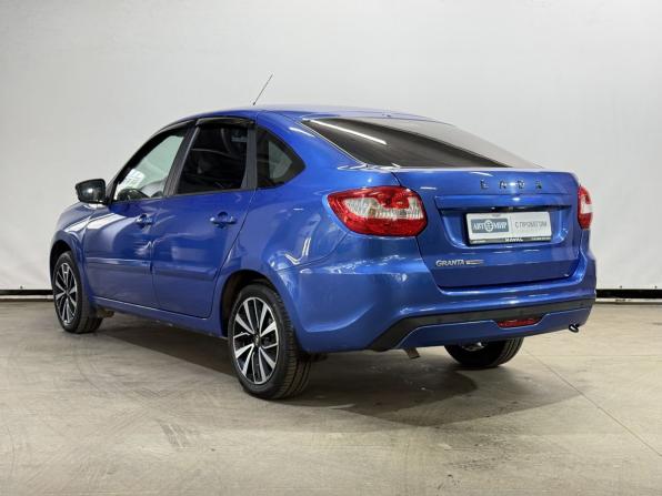 Lada (ВАЗ) Granta I Рестайлинг с пробегом 2022 года, цена 875 000 рублей, 37122 км, лифтбек, Автокод Объявления