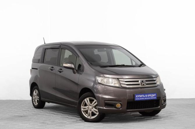 Honda Freed I Рестайлинг с пробегом 2013 года, цена 1 149 000 рублей, 142000 км, компактвэн, Автокод Объявления