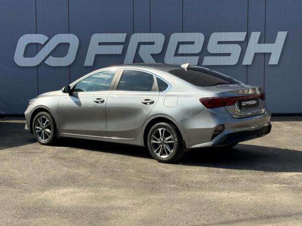 Kia Cerato IV Рестайлинг с пробегом 2021 года, цена 2 169 000 рублей, 123604 км, седан, Автокод Объявления