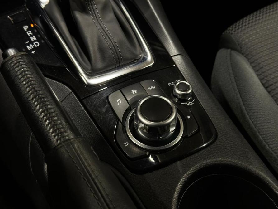 Mazda 3 III (BM) Рестайлинг Челябинск  - изображение 12