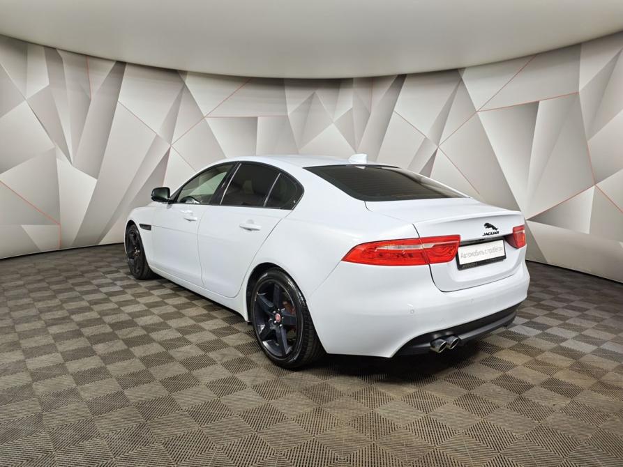 Jaguar XE I Москва  - изображение 4