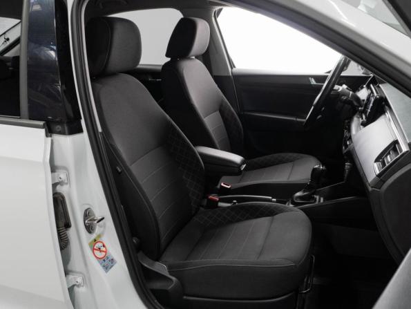 Skoda Rapid II с пробегом 2021 года, цена 1 665 000 рублей, 46691 км, лифтбек, Автокод Объявления
