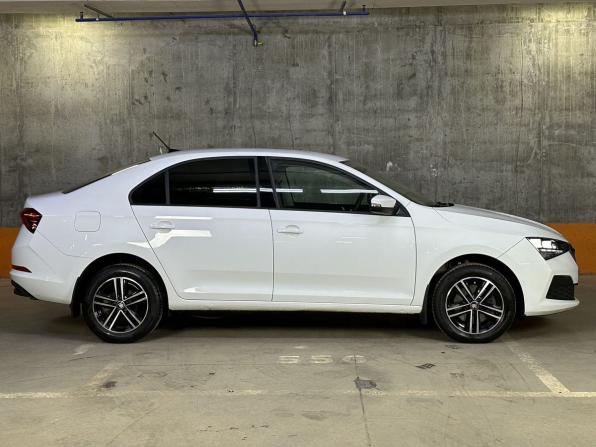 Skoda Rapid II с пробегом 2021 года, цена 1 599 000 рублей, 76366 км, лифтбек, Автокод Объявления