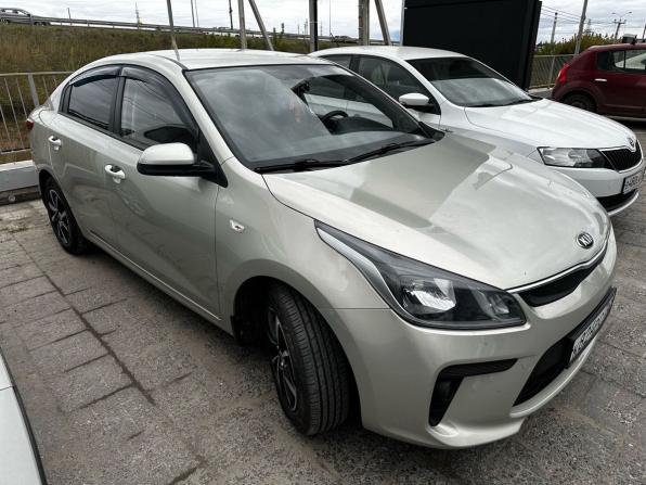 Kia Rio IV с пробегом 2018 года, цена 1 380 000 рублей, 111565 км, седан, Автокод Объявления