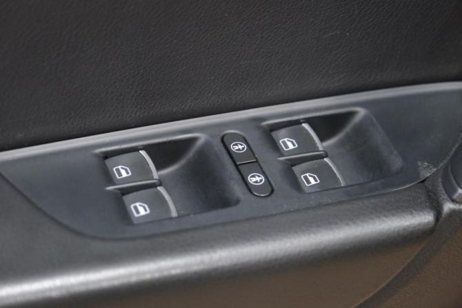 Volkswagen Touareg II с пробегом 2013 года, цена 1 899 000 рублей, 316000 км, внедорожник, Автокод Объявления