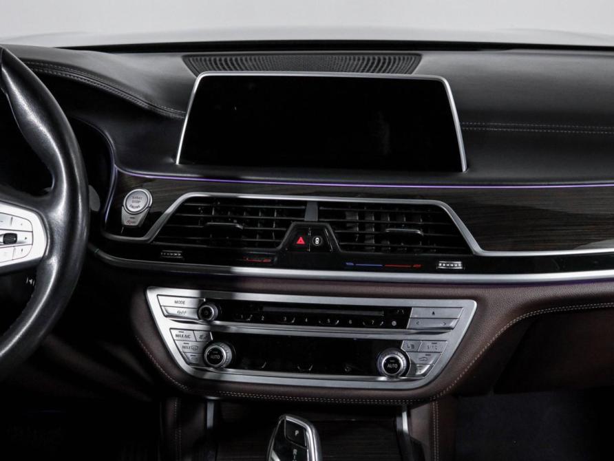 BMW 7 серии VI (G11/G12) Рестайлинг Москва  - изображение 13