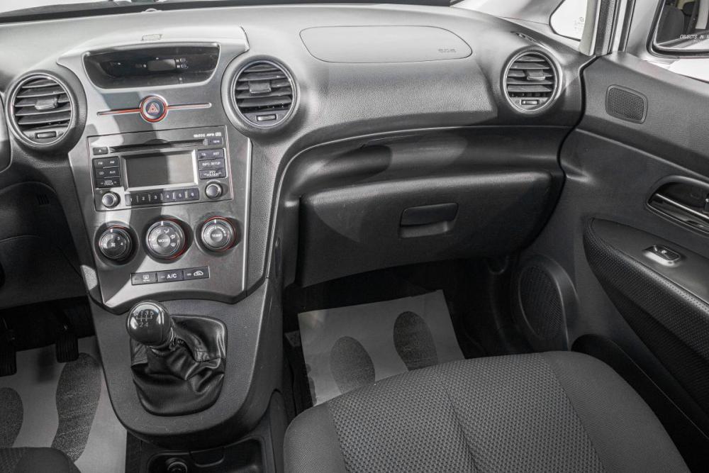 Kia Carens II (UN) Барнаул  - изображение 19