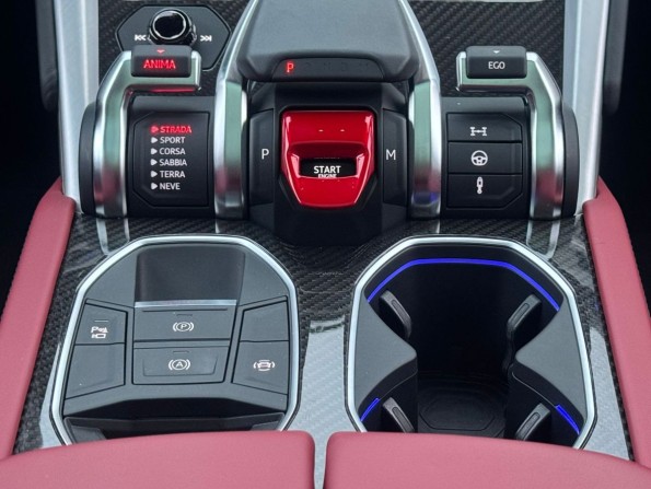 Lamborghini Urus I с пробегом 2020 года, цена 26 900 000 рублей, 52291 км, offers.body_type.unknown, Автокод Объявления