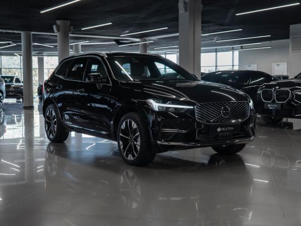 Volvo XC60 II Рестайлинг 2 с пробегом 2025 года, цена 7 450 000 рублей, 633 км, внедорожник, Автокод Объявления