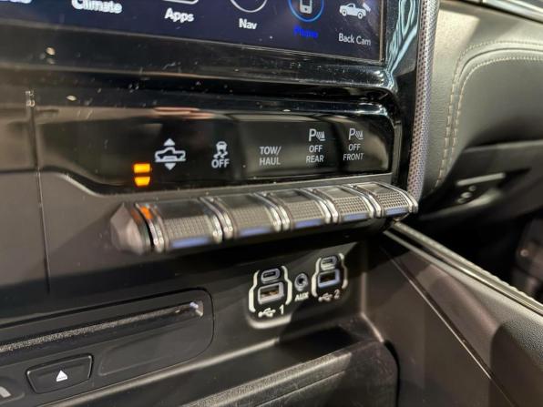 Ram 1500 V с пробегом 2019 года, цена 6 950 000 рублей, 130557 км, пикап, Автокод Объявления