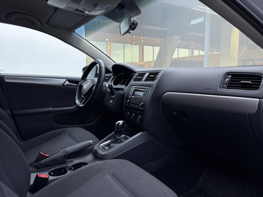 Volkswagen Jetta VI Рестайлинг Уфа  - изображение 13