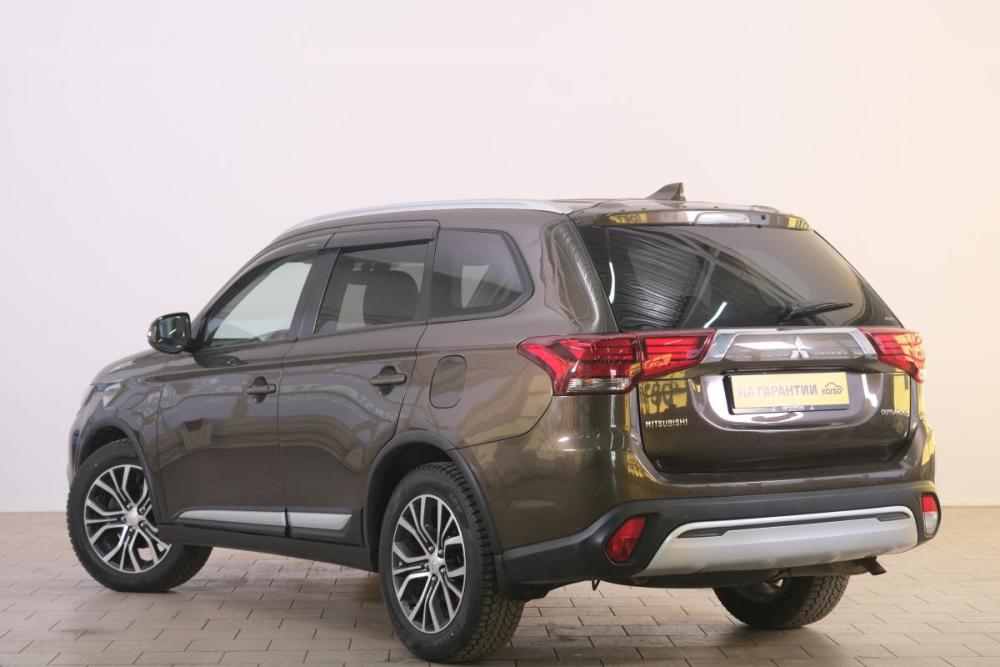 Mitsubishi Outlander III Рестайлинг 2 Омск  - изображение 5