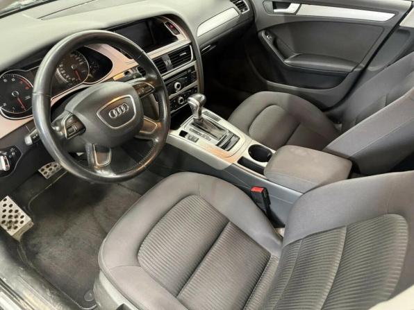 Audi A4 IV (B8) Рестайлинг с пробегом 2013 года, цена 1 236 250 рублей, 188875 км, седан, Автокод Объявления