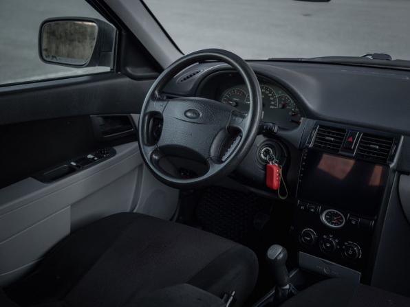 Lada (ВАЗ) Priora I с пробегом 2011 года, цена 299 000 рублей, 281000 км, хэтчбек, Автокод Объявления