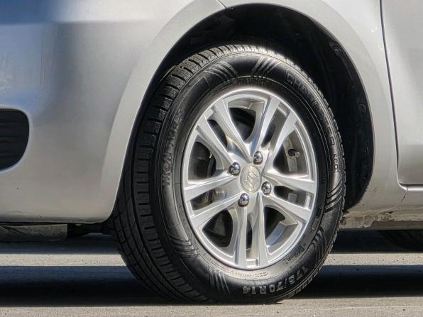 Toyota Sienta I Рестайлинг 2 с пробегом 2013 года, цена 864 000 рублей, 149274 км, компактвэн, Автокод Объявления