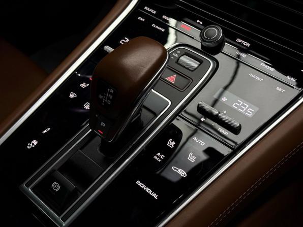 Porsche Panamera II Рестайлинг с пробегом 2023 года, цена 14 499 000 рублей, 39721 км, лифтбек, Автокод Объявления