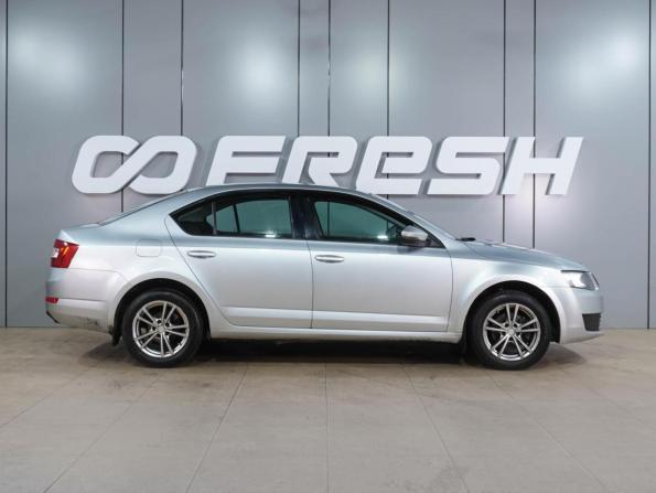 Skoda Octavia III (A7) с пробегом 2014 года, цена 899 000 рублей, 240300 км, лифтбек, Автокод Объявления