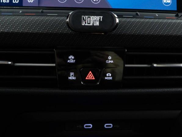 Volkswagen Golf R VIII с пробегом 2021 года, цена 5 846 900 рублей, 52341 км, хэтчбек, Автокод Объявления