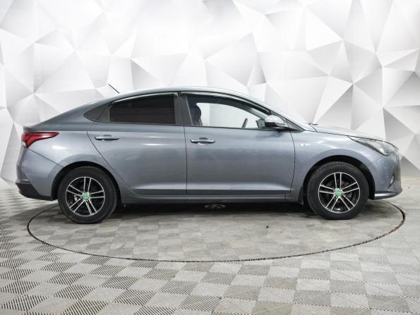 Hyundai Solaris II Рестайлинг с пробегом 2020 года, цена 1 544 000 рублей, 40000 км, седан, Автокод Объявления