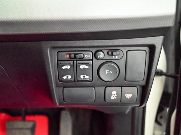 Honda Freed I Рестайлинг с пробегом 2012 года, цена 1 270 000 рублей, 149399 км, компактвэн, Автокод Объявления