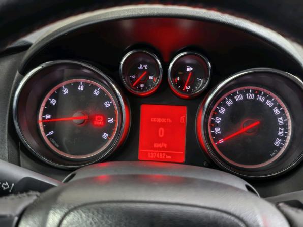 Opel Astra J с пробегом 2011 года, цена 618 000 рублей, 137500 км, хэтчбек, Автокод Объявления