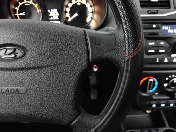 Lada (ВАЗ) Granta I Рестайлинг с пробегом 2024 года, цена 888 000 рублей, 36000 км, лифтбек, Автокод Объявления