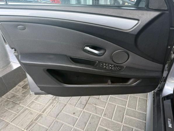 BMW 5 серии V (E60/E61) Рестайлинг с пробегом 2009 года, цена 1 180 000 рублей, 382161 км, седан, Автокод Объявления