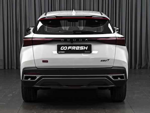 Omoda C5 I с пробегом 2023 года, цена 1 878 000 рублей, 57699 км, внедорожник, Автокод Объявления
