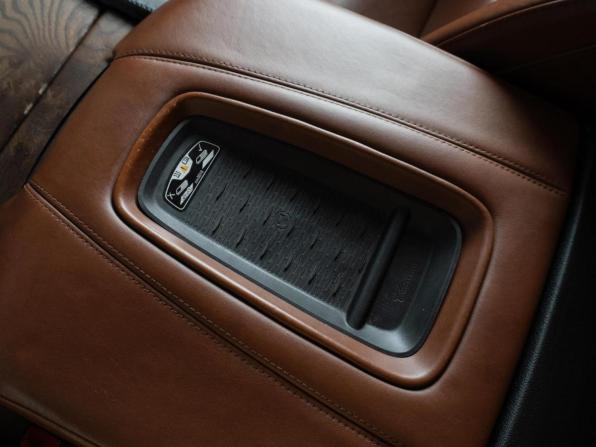 Cadillac Escalade IV с пробегом 2015 года, цена 3 999 000 рублей, 141726 км, внедорожник, Автокод Объявления