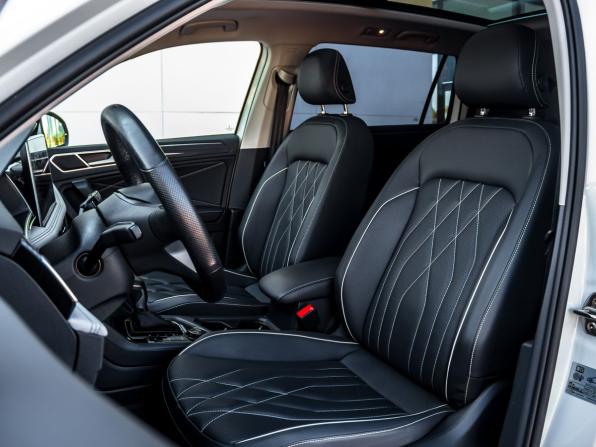 Volkswagen Tiguan II Рестайлинг с пробегом 2023 года, цена 4 050 000 рублей, 14470 км, внедорожник, Автокод Объявления