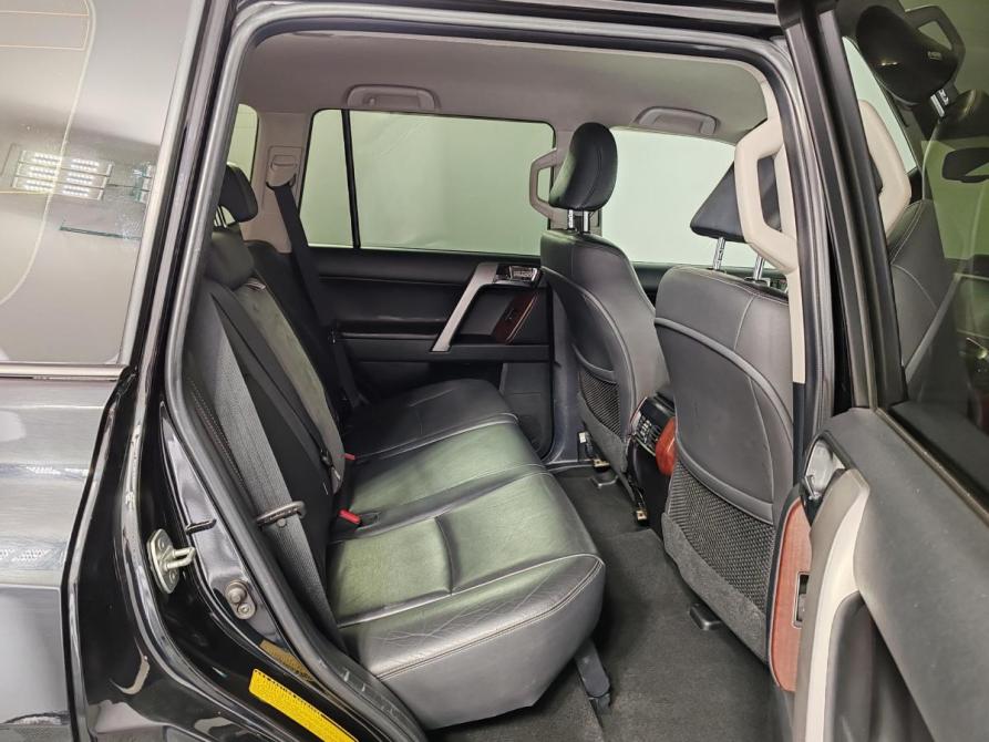 Toyota Land Cruiser Prado 150 Series Рестайлинг 1 Москва  - изображение 19
