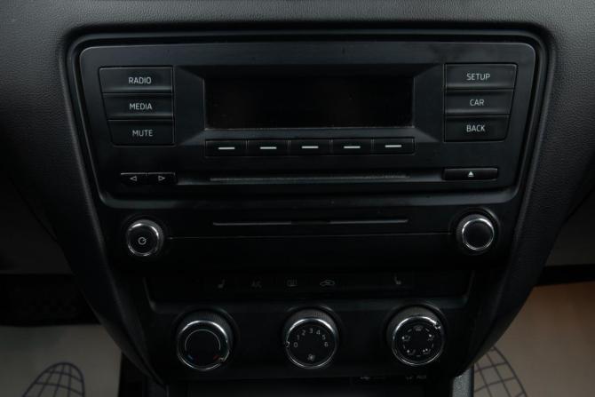 Skoda Octavia III (A7) с пробегом 2013 года, цена 1 299 000 рублей, 177000 км, лифтбек, Автокод Объявления