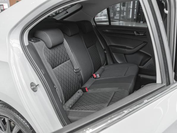 Skoda Rapid II с пробегом 2021 года, цена 1 750 000 рублей, 92771 км, лифтбек, Автокод Объявления