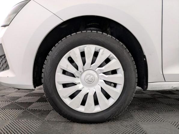 Skoda Rapid II с пробегом 2021 года, цена 1 269 000 рублей, 176346 км, лифтбек, Автокод Объявления