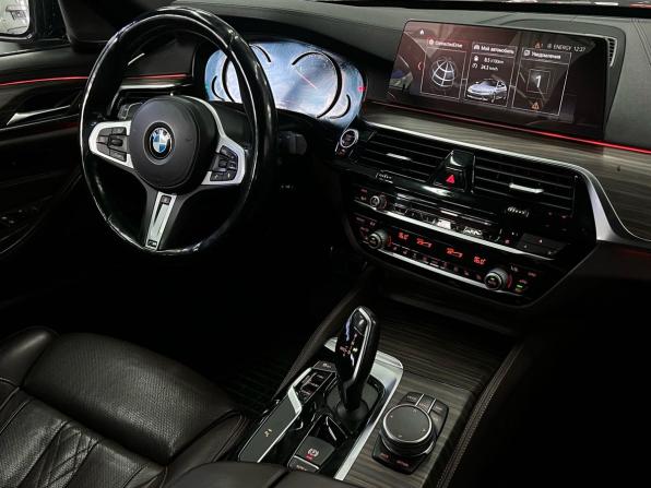 BMW 5 серии VII (G30/G31/G38) с пробегом 2018 года, цена 3 539 000 рублей, 254263 км, седан, Автокод Объявления
