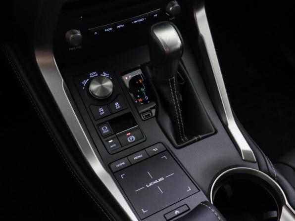 Lexus NX I Рестайлинг с пробегом 2021 года, цена 3 950 000 рублей, 27245 км, внедорожник, Автокод Объявления
