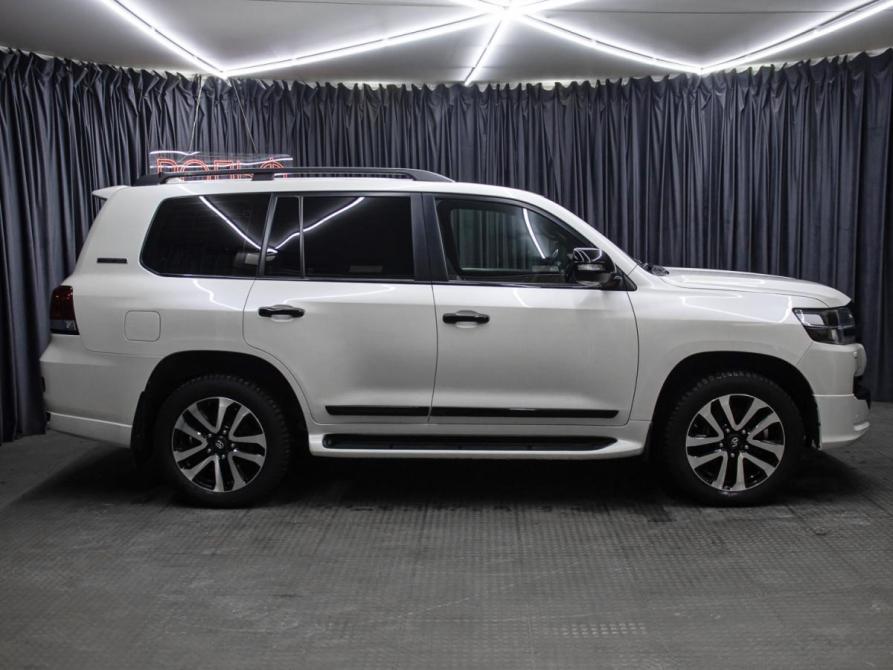 Toyota Land Cruiser 200 Series Рестайлинг 2 Москва  - изображение 4