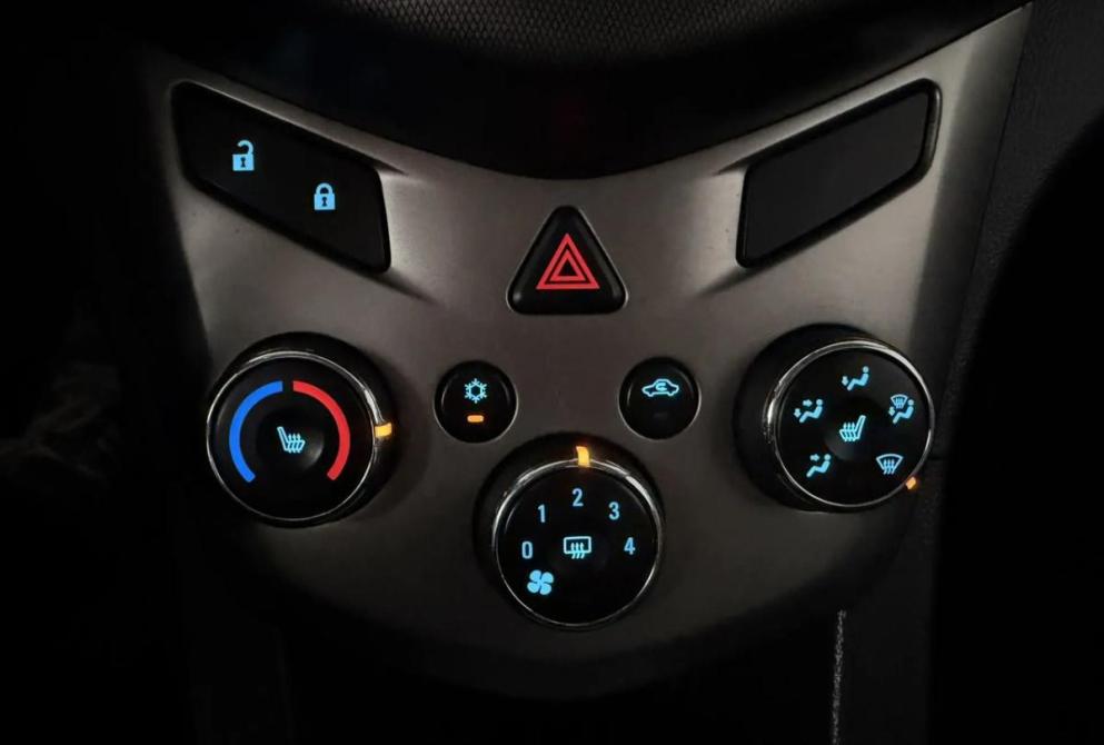 Chevrolet Aveo II Киров  - изображение 20