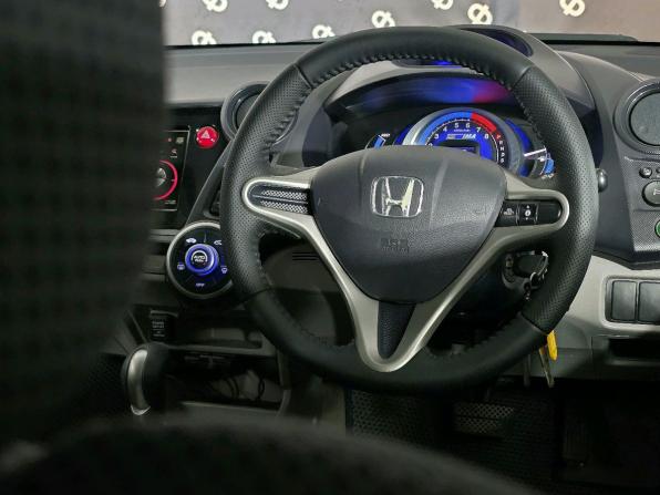 Honda Insight II с пробегом 2009 года, цена 918 000 рублей, 125853 км, хэтчбек, Автокод Объявления