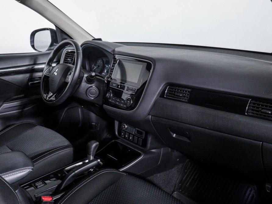 Mitsubishi Outlander III Рестайлинг 3 Москва  - изображение 9