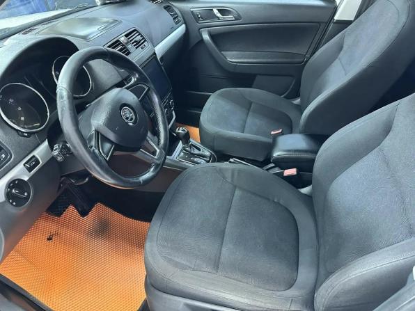 Skoda Yeti I Рестайлинг с пробегом 2014 года, цена 982 800 рублей, 179068 км, внедорожник, Автокод Объявления