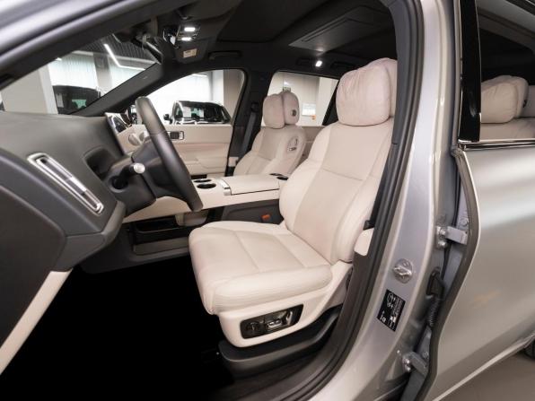 Li Auto (Lixiang) L9 I с пробегом 2023 года, цена 6 490 000 рублей, 38020 км, внедорожник, Автокод Объявления