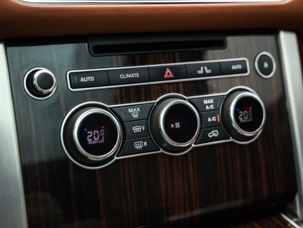 Land Rover Range Rover IV с пробегом 2016 года, цена 4 699 000 рублей, 162423 км, внедорожник, Автокод Объявления