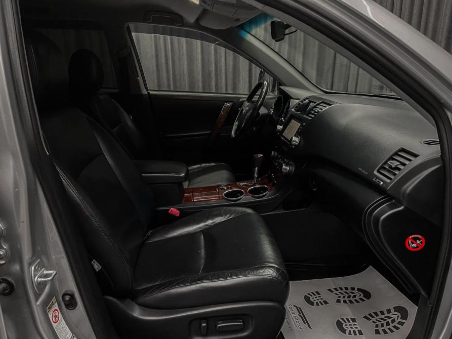Toyota Highlander II (XU40) Рестайлинг Красноярск  - изображение 12