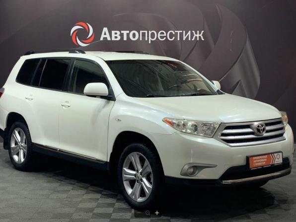 Toyota Highlander II (XU40) Рестайлинг с пробегом 2012 года, цена 1 750 000 рублей, 178500 км, внедорожник, Автокод Объявления