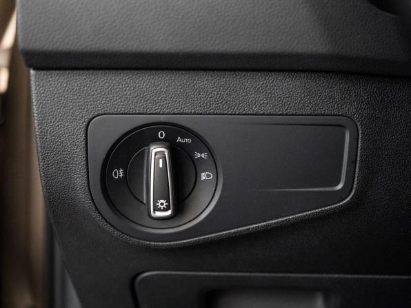 Volkswagen Tiguan II Рестайлинг с пробегом 2021 года, цена 2 849 500 рублей, 46348 км, внедорожник, Автокод Объявления