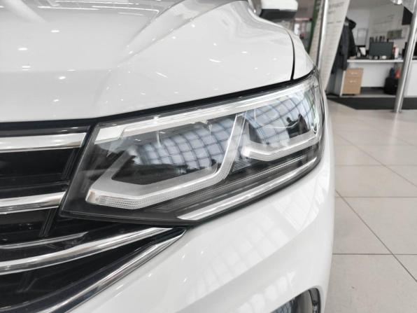 Volkswagen Tiguan II Рестайлинг с пробегом 2021 года, цена 3 720 000 рублей, 106360 км, внедорожник, Автокод Объявления