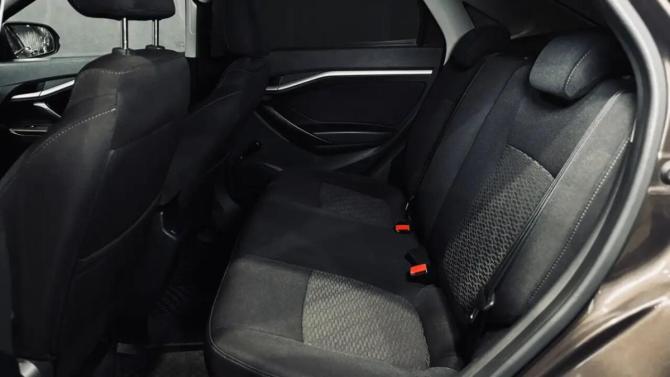 Lada (ВАЗ) Vesta I с пробегом 2018 года, цена 896 000 рублей, 102000 км, седан, Автокод Объявления