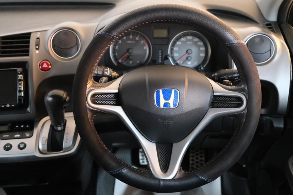 Honda Stream II Рестайлинг Омск  - изображение 12